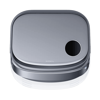 Topvy av Narwal Freo Z 10 Ultra (grey) robotdammsugare med rundad design och kontrollpanel för smart styrning.